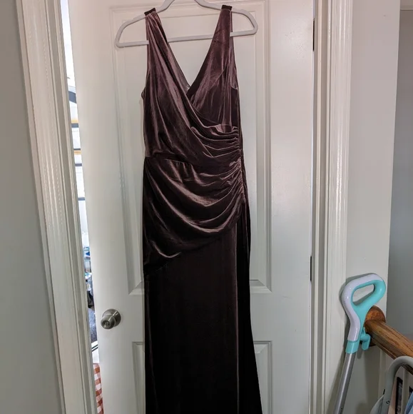 black bridesmaid dress anthropologie Matching Couple Outfit Set in Sage Green Tie-Dye